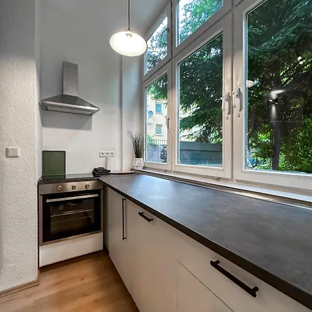 Mit Grosser Kueche, 4 Personen Essen