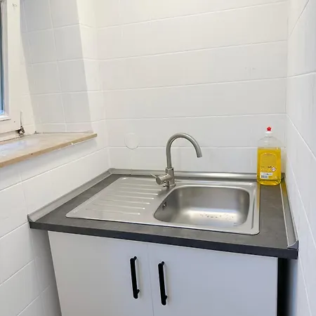 Apartment Mit Grosser Kueche, 4 Personen Essen